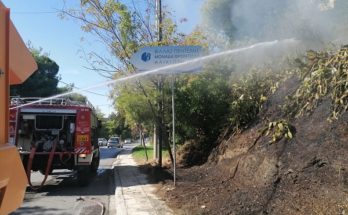 Πεντέλη: Μικρής έκτασης φωτιά το μεσημέρι στην Λεωφόρο Ελευθερίου Βενιζέλου