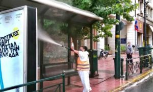 Αθήνα: Κυριακή καθαριότητας στην Ομόνοια και τους δρόμους γύρω της