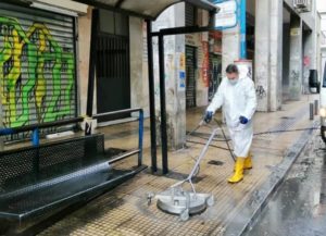 Αθήνα: Κυριακή καθαριότητας στην Ομόνοια και τους δρόμους γύρω της
