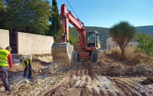 Παλλήνη: Ο Δήμαρχος Παλλήνης επιθεώρησε στην Ανθούσα, τα έργα οδοποιίας και διάνοιξης δρόμων