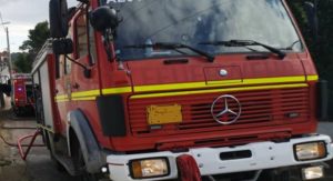 Διόνυσος : Στην Δημοτική κοινότητα Σταματάς στην Λεωφόρο Λίμνης Μαραθώνος εκδηλώθηκε πυρκαγιά σε μπουκάλα αερίου