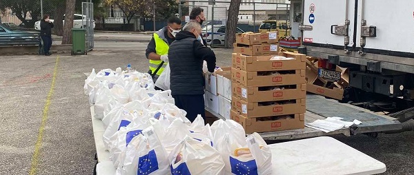 Παλλήνη: Διανομή Τροφίμων σε δικαιούχους από το Ταμείο Ευρωπαϊκής Βοήθειας Απόρων (ΤΕΒΑ)