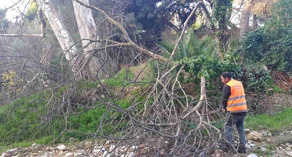 Περιφέρεια Αττικής: Παρεμβάσεις καθαρισμών των ρεμάτων στον Βόρειο Τομέα Αθηνών