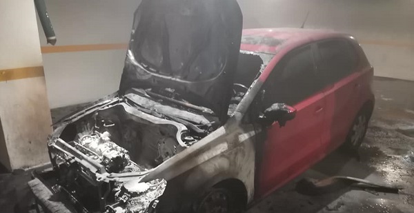 Βριλήσσια: Φωτιά σε αυτοκίνητο σε υπόγειο Γκαράζ