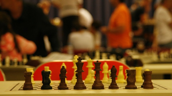 Ηράκλειο Αττικής: Σε ελάχιστο χρόνο συμπληρώθηκαν τα τμήματα των online μαθημάτων σκάκι που προσφέρει δωρεάν ο Δήμος