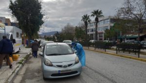 Νέο Ηράκλειο: Ξεκίνησε η διεξαγωγή drive through rapid covid tests επί της Μαρίνου Αντύπα 41-45 στο ρεύμα προς κέντρο της πόλης