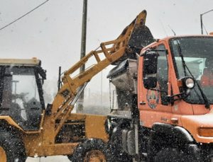 Πεντέλη: Συνεχίζεται η επιφυλακή της Πολιτικής Προστασίας του Δήμου για τρίτη ημέρα