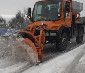 Πεντέλη: Τα πρώτα χιόνια στο βουνό της Πεντέλης είναι γεγονός