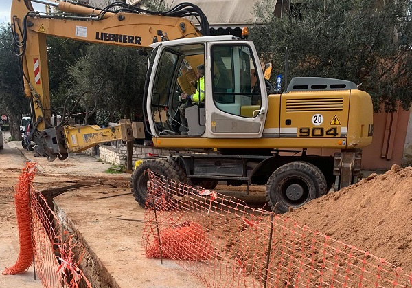 Κηφισιά: Συνεχίζονται οι εργασίες για το φυσικό αέριο στη Νέα Ερυθραία