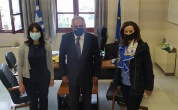 Πεντέλης: Διανομή υγειονομικού ενημερωτικού υλικού στα καταστήματα του Δήμου από το ΕΕΑ και την Περιφέρεια