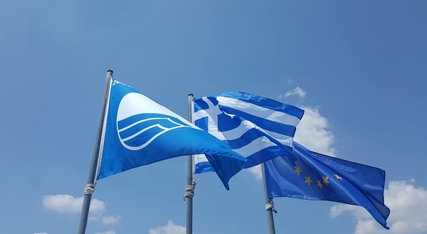 Γαλάζιες Σημαίες 2021: Στη 2η θέση παγκοσμίως η Ελλάδα – Οι 545 «χρυσές» παραλίες μας