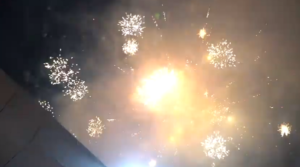 Μαρούσι: Με εντυπωσιακά πυροτεχνήματα ο Δήμος Αμαρουσίου συμμετείχε στο εορταστικό μήνυμα της Ανάστασης του Χριστού