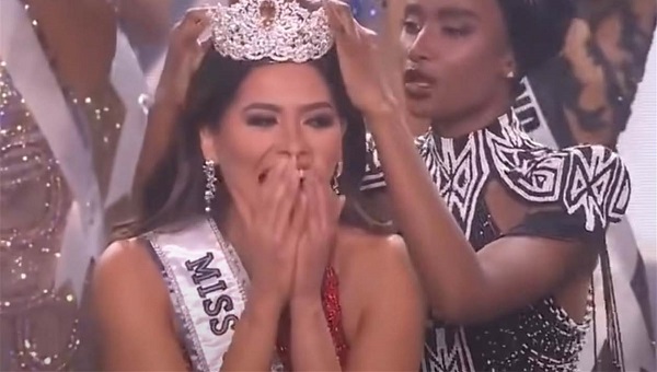 Miss Universe για το 2021 η πανέμορφη Μεξικανή Andrea Meza