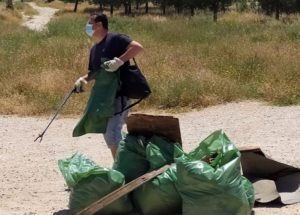 Νέα Ιωνία: Νέα επιτυχημένη δράση καθαρισμού από την ομάδα save your hood στο δάσος της ΕΥΔΑΠ