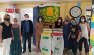 Παπάγου Χολαργός: Εσωτερικούς  κάδους ανακύκλωσης παρέδωσε η Περιφέρεια Βορείου Τομέα Αττικής στα σχολεία του Δήμου