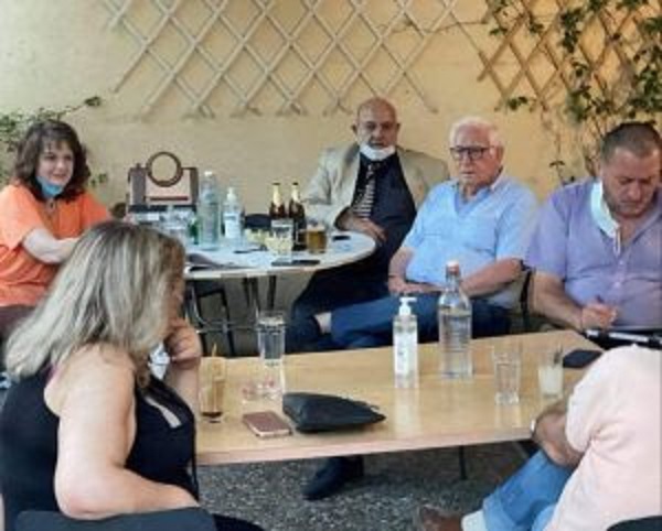 Πεύκη Λυκόβρυση: Η βουλευτής Βορείου τομέα Αθηνών Αναστασία Αλεξοπούλου συναντήθηκε με τους κατοίκους του Ηλιακού Χωριού