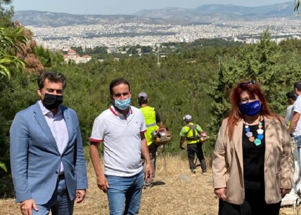 Νέα Ιωνία:  Εργασίες αποψίλωσης για την πρόληψη πυρκαγιάς στα Τουρκοβούνια