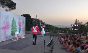 Πεντέλη: Πραγματοποιήθηκε με μεγάλη επιτυχία η παιδική παράσταση στον Αύλειο Χώρο του Ιερού Ναού Αγίου Σεραφείμ