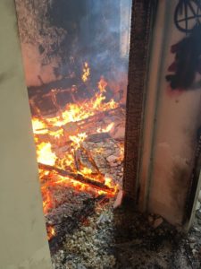 Πεντέλη:  Μικρή εστία πυρκαγιάς στον τελευταίο όροφο του ΝΙΕΝ  - Σβήστηκε άμεσα