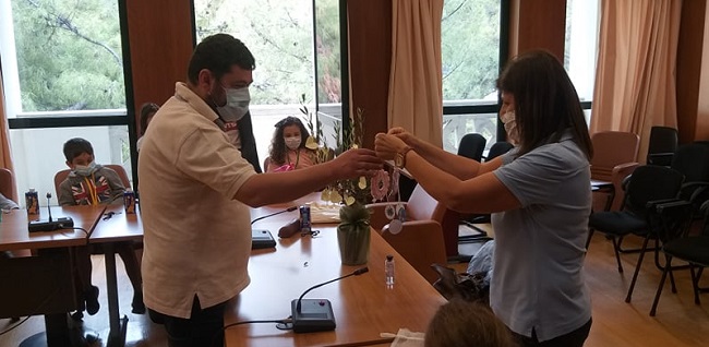 Λυκόβρυση Πεύκη:  Μαθητές του4ου Δημοτικού Πεύκης υποδέχθηκε ο Δήμαρχος