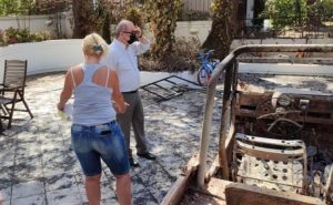 φιλοξενία σε Ξενοδοχείο όσων οικογενειών δεν μπορούν να διαμείνουν στα σπίτιά τους λόγω ζημιών.