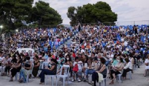 Μαρούσι:  «Φεστιβάλ Αμαρουσίου 2021» Διθύραμβοι για το θεατρικό μονόλογο «Η πόρνη από πάνω», με το ρεσιτάλ ερμηνείας από την Κατερίνα Διδασκάλου