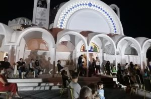 Πεντέλη: Παραδοσιακή παράσταση καραγκιόζη στην αυλή της εκκλησίας Άγιος Σεραφείμ- Προφ. Ηλίας Π. Πεντέλης