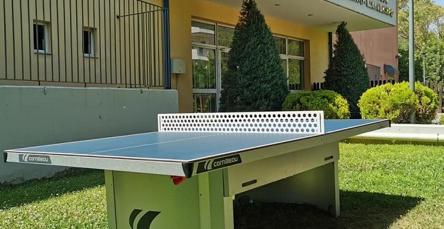 Πεντέλη: Τοποθετηθήκαν τα πρώτα τραπέζια ping pong εξωτερικού χώρου