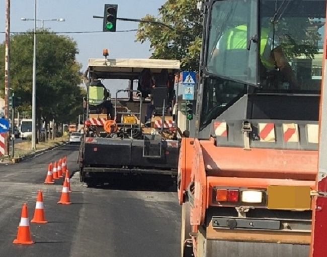 Εργασίες ασφαλτόστρωσης και συντήρησης του οδικού δικτύου της Λεωφόρου Κηφισιάς