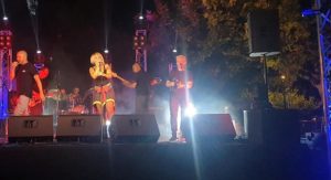 Μεταμόρφωση: Μαγική συναυλία με το δημοφιλές συγκρότημα «ΜΠΛΕ» χθες Σάββατο στην Πλατεία Μεταμόρφωσης του Σωτήρος