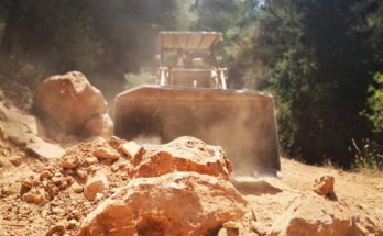 ΣΠΑΥ : Το Σαββατοκύριακο μηχανήματα έργου εργάστηκαν ασταμάτητα συντηρώντας αρκετά χιλιόμετρα δύσβατων δασικών δρόμων του Υμηττού