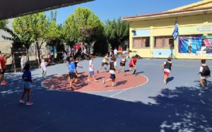 Διόνυσος: Με επιτυχία πραγματοποιήθηκε η δράση χάντμπολ στο προαύλιο του Δημοτικού Σχολείου της Άνοιξης