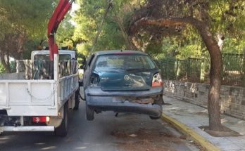Ηράκλειο : Ξεκίνησε και θα συνεχιστεί με αμείωτο ρυθμό η απομάκρυνση εγκαταλελειμμένων αυτοκινήτων
