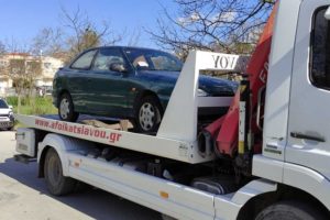 Κηφισιά: 251 εγκαταλελειμμένα αυτοκίνητα έχουν απομακρυνθεί από την αρχή του έτους