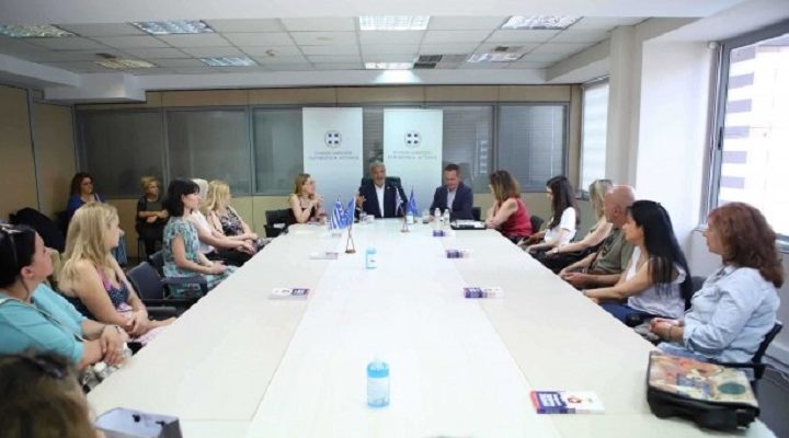 Περιφέρεια Αττικής:  Αίτημα Περιφερειάρχη προς την Πολιτική Ηγεσία του Υπ. Εσωτερικών για παράταση των συμβάσεων του έκτακτου προσωπικού που προσελήφθη στους ΟΤΑ για τις ανάγκες της πανδημίας