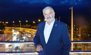 Περιφέρειας Αττικής : Παραδόθηκε χθες στους πολίτες η νέα σύγχρονη πεζογέφυρα στο ύψος του Π. Φαλήρου επί της Λεωφόρου Ποσειδώνος