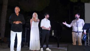 Λυκόβρυση Πεύκη : Στη συναυλία του Γιώργου Χατζηνάσιου στις βραδιές πολιτισμού ο Δήμαρχος