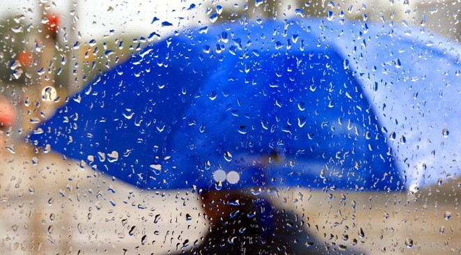 Πεντέλη: Υπερχείλιση αγωγών της ΕΥΔΑΠ από την έντονη βροχόπτωση που σημειώνεται αυτή τη στιγμή σε όλη την Αττική