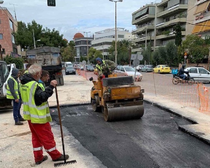 Περιφέρεια Αττικής: Αποκαταστάθηκε πλήρως το πρόβλημα με το οδόστρωμα επί της οδού Παπανικολή στο Χαλάνδρι