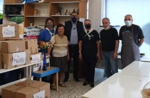 Μαρούσι : Ο Δήμος Αμαρουσίου ευχαριστεί τους χορηγούς – εθελοντές και όλους όσοι στηρίζουν το Κοινωνικό Παντοπωλείο της πόλης