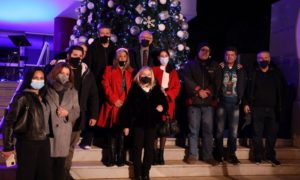 Μαρούσι Ο Δήμαρχος Αμαρουσίου φωταγώγησε το Χριστουγεννιάτικο Δέντρο της ΚΕΔΑ και το Κέντρο Τέχνης και Πολιτισμού του Δήμου