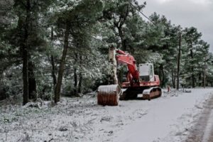 «Κακοκαιρία Ελπίς» Η χώρα αγκαλιά με το  δεύτερο και πιο σφοδρό κύμα  της κακοκαιρίας - Ποιοι δρόμοι είναι κλειστοί στα Βόρεια Προάστια