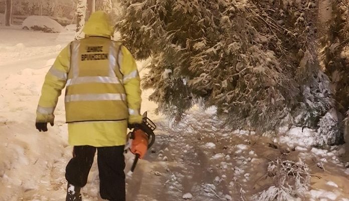 Βριλήσσια: Η πόλη επανέρχεται μέσα σε 48 ώρες μετά το σφοδρό χτύπημα του χιονιά