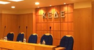 ΚΕΔΕ: Κοινή ομάδα εργασίας με ΥΠΟΙΚ και ΥΠΕΣ για την οικονομική στήριξη των Δήμων