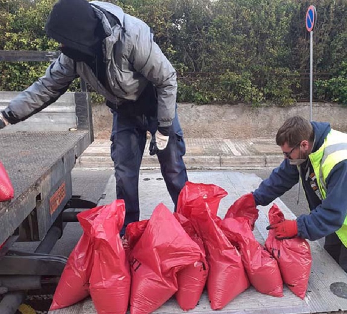 Κηφισιά: Η Πολιτική Προστασία του Δήμου Κηφισιάς είναι  σε επιφυλακή για την αντιμετώπιση της κακοκαιρίας «ΕΛΠΙΔΑ»