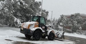 Κηφισιά:  Οι εκχιονισμοί είναι σε πλήρη εξέλιξη και στις τρεις Δημοτικές Ενότητες του Δήμου