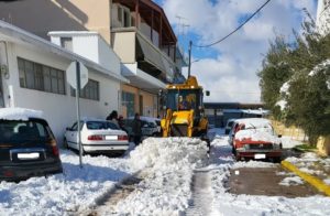 Μεταμόρφωσης: Ένα μεγάλο ευχαριστώ στους εργαζόμενους του Δήμου οι οποίοι με κυλιόμενες βάρδιες βρίσκονταν στους δρόμους όλη τη διάρκεια του χιονιά