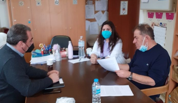 Συνέντευξη Ιατρικού προσωπικού κατά της αιφνιδιαστικής απόφασης του Υπουργείου Υγείας να μετατρέψει το Νοσοκομείο Παίδων Πεντέλης σε εμβολιαστικό κέντρο