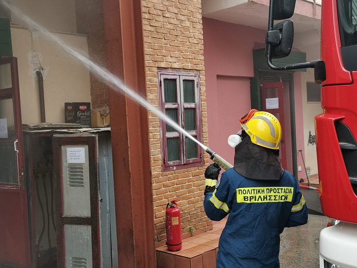 Βριλήσσια: Φωτιά ξέσπασε σε εστιατόριο στην οδό Λ Πεντέλης και Σισμανογλειου