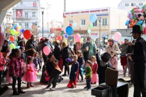 Μαρούσι: Στην αποκριάτικη γιορτή με τα Μαρουσιωτάκια ο Δήμαρχος